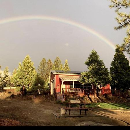Red Barn Retreat Hotel North Fork Buitenkant foto