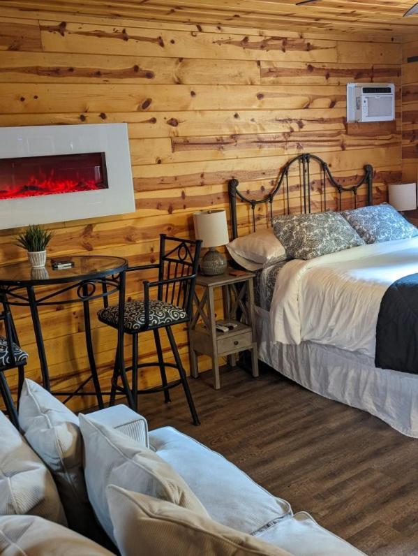Red Barn Retreat Hotel North Fork Buitenkant foto